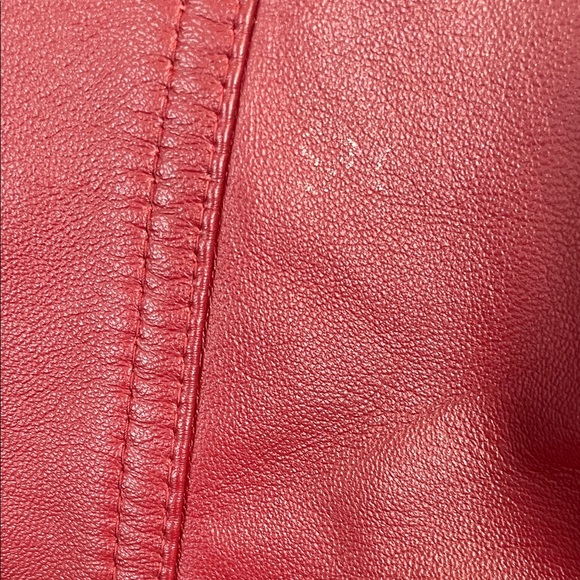 Kate Hill Casual Red Leather Vest - Picture 6 of 6